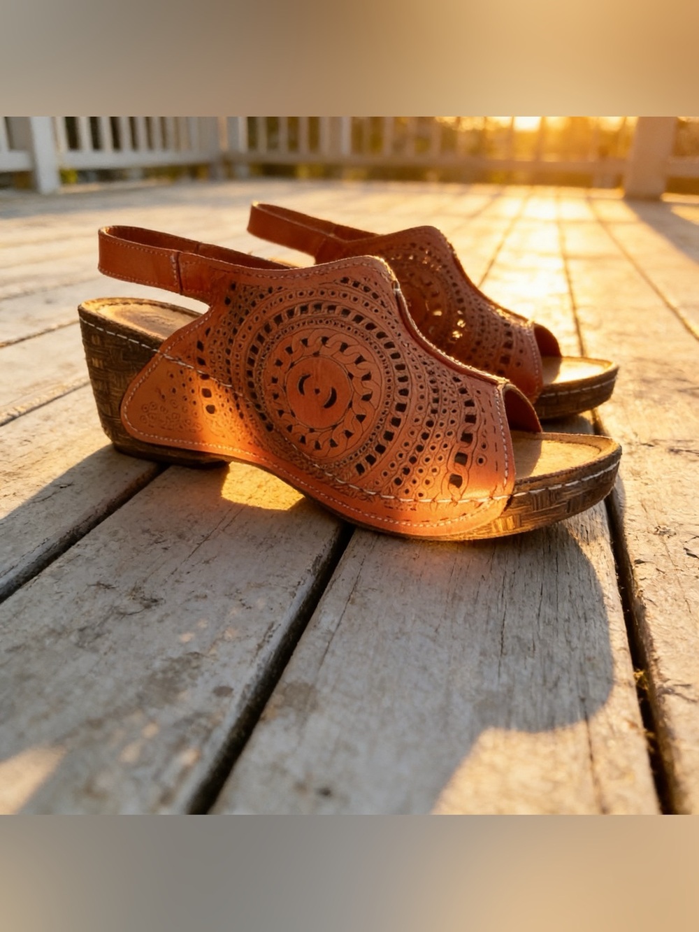 La Pinta Magic Medallion Leather Sandals